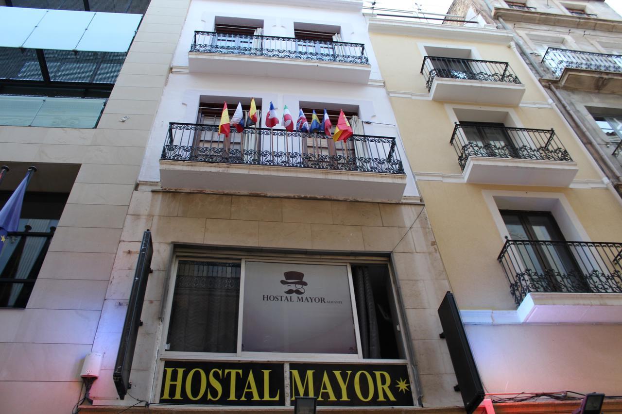 Mayor Hostel *